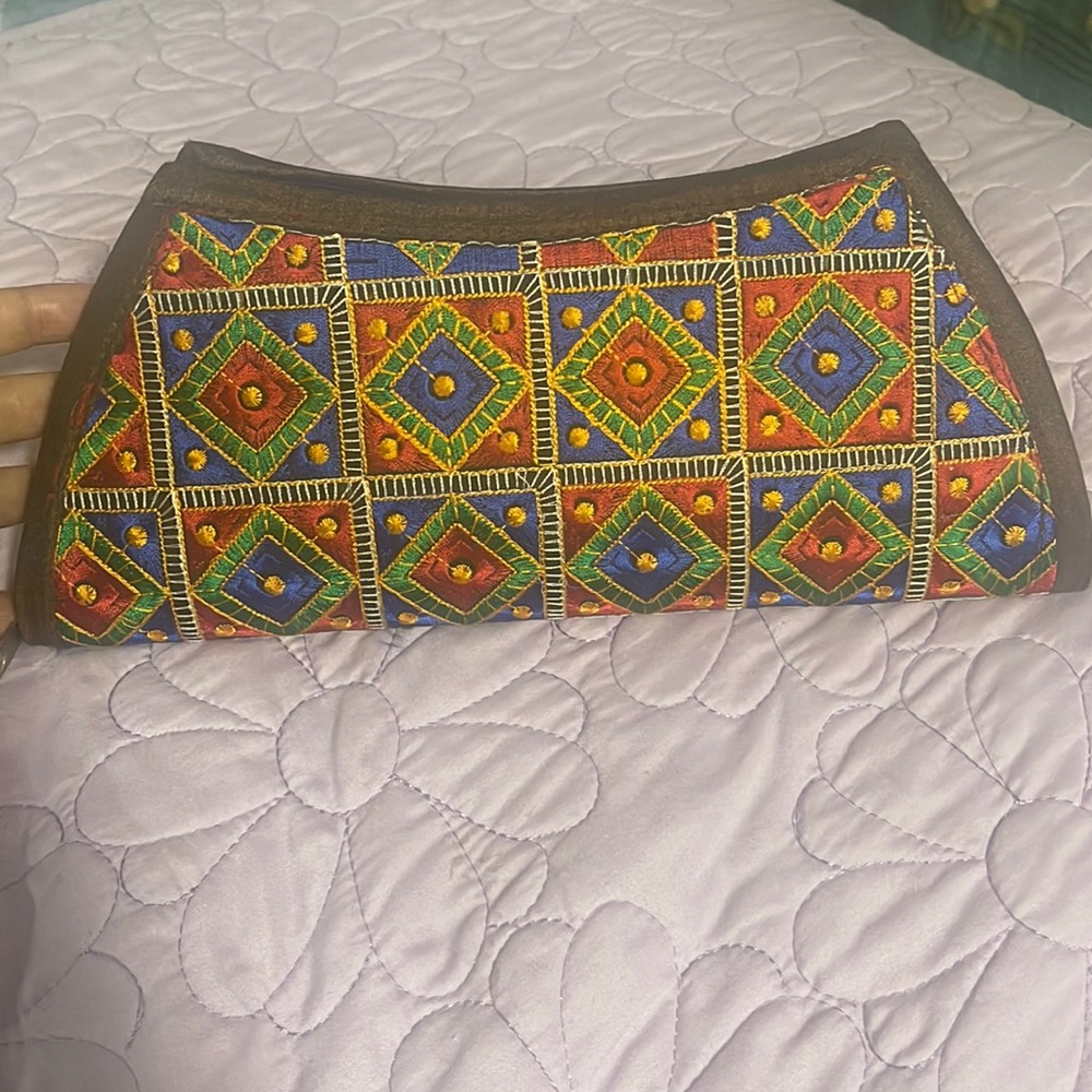 Party clutch (new)